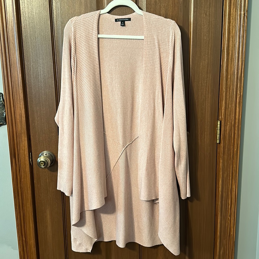 Euc Long Shark Bit Hem Cardigan 2x